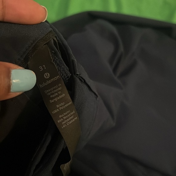 Lululemon ABC Classic Fit Trousers 30L Wrapstreme size 31- True Navy - Picture 14 of 14